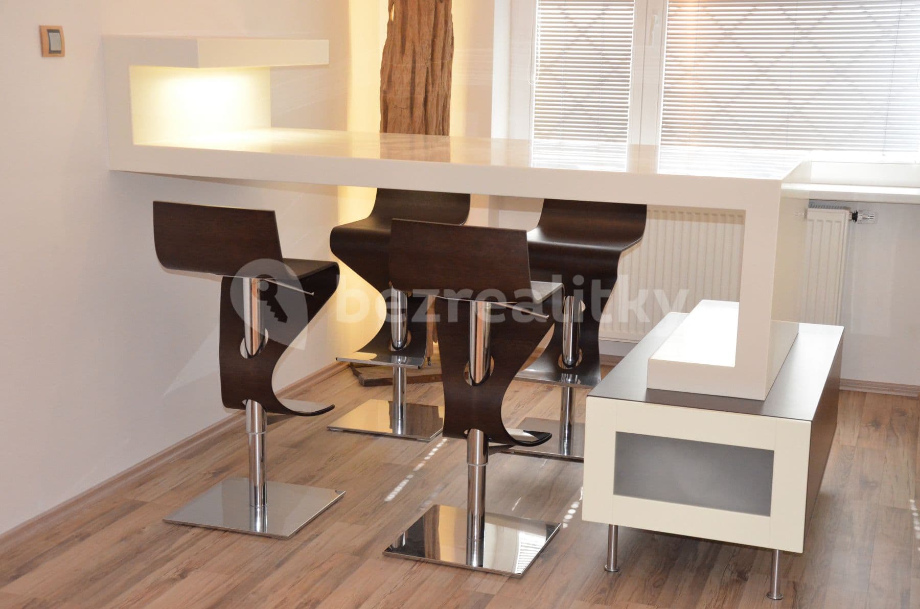 Pronájem bytu 4+1 92 m², Hřebíkova, Praha, Praha Pronájem bytu 4+1 92 m², Hřebíkova, Praha, Praha