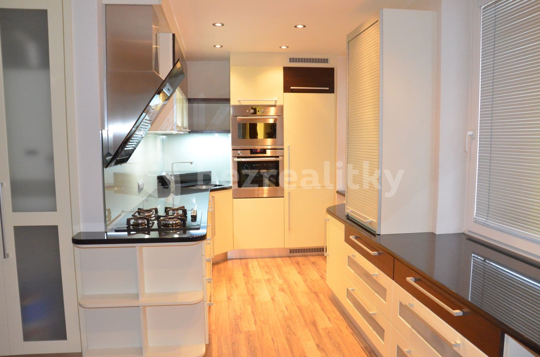 Pronájem bytu 4+1 92 m², Hřebíkova, Praha, Praha Pronájem bytu 4+1 92 m², Hřebíkova, Praha, Praha