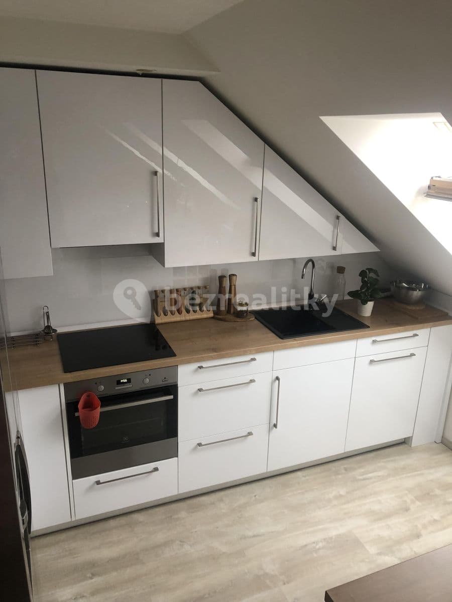 Pronájem bytu 2+kk 84 m², Bubenská, Praha, Praha Pronájem bytu 2+kk 84 m², Bubenská, Praha, Praha