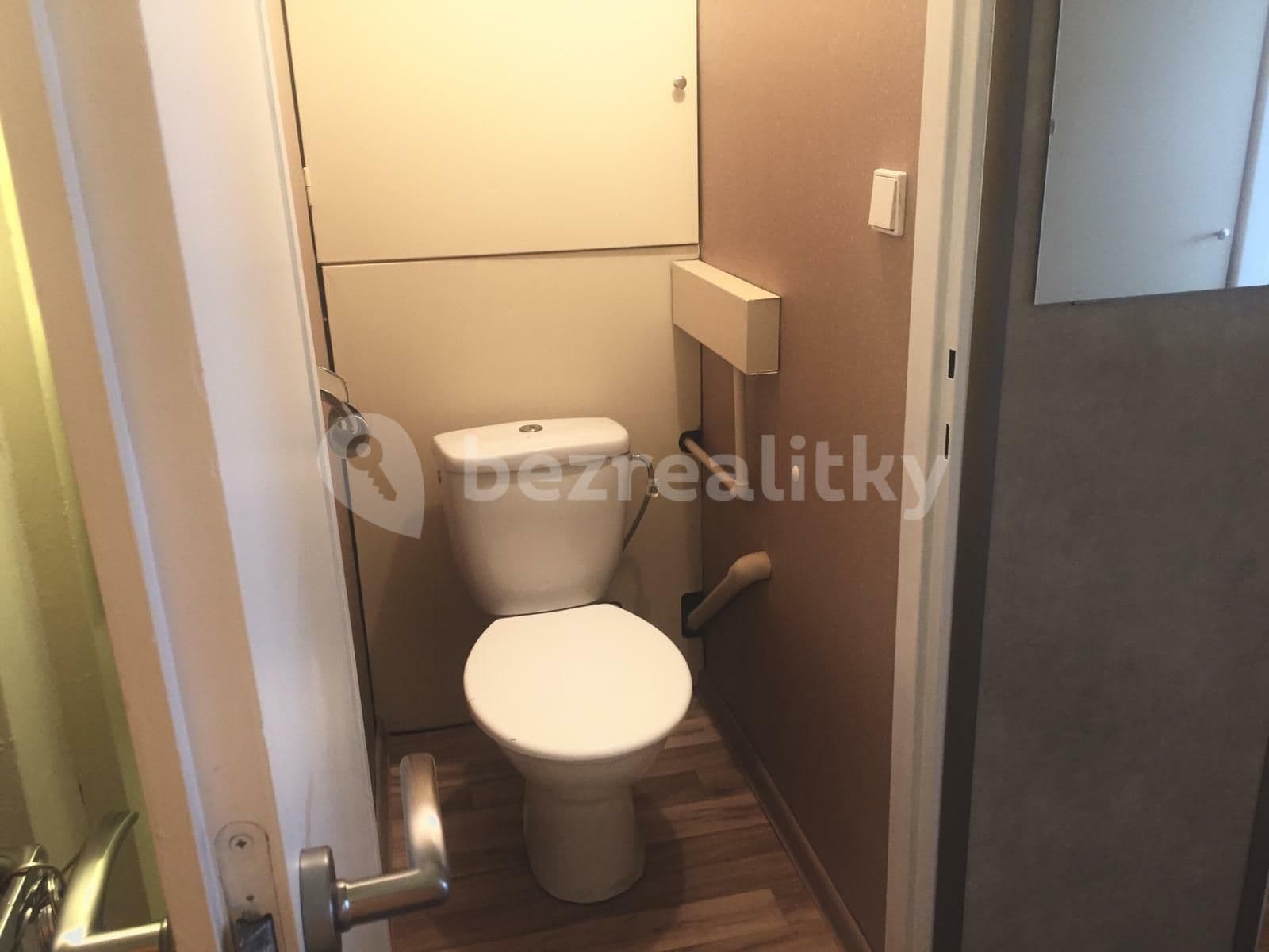 Pronájem bytu 1+kk 35 m², Klukovická, Praha, Praha Pronájem bytu 1+kk 35 m², Klukovická, Praha, Praha