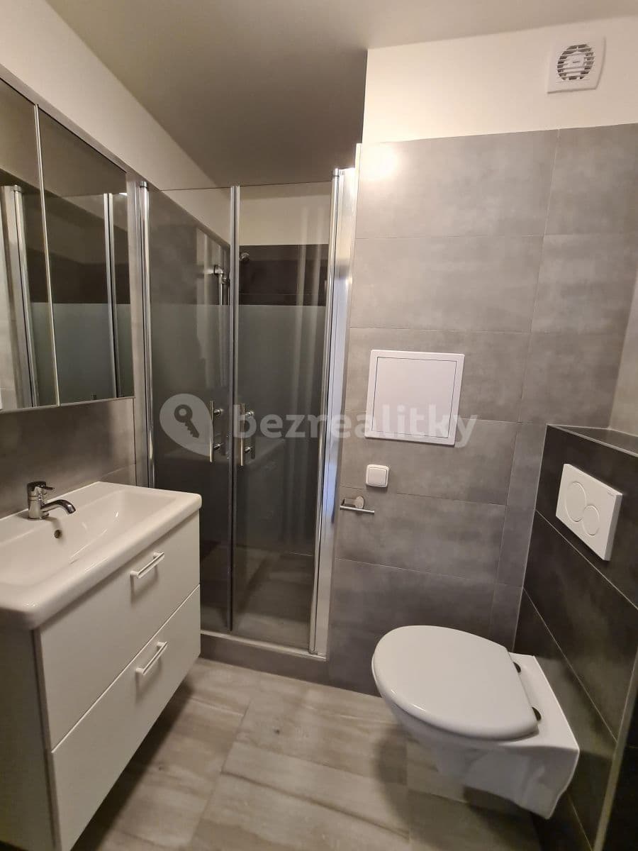 Pronájem bytu 2+kk 42 m², Tenisová, Praha, Praha Pronájem bytu 2+kk 42 m², Tenisová, Praha, Praha
