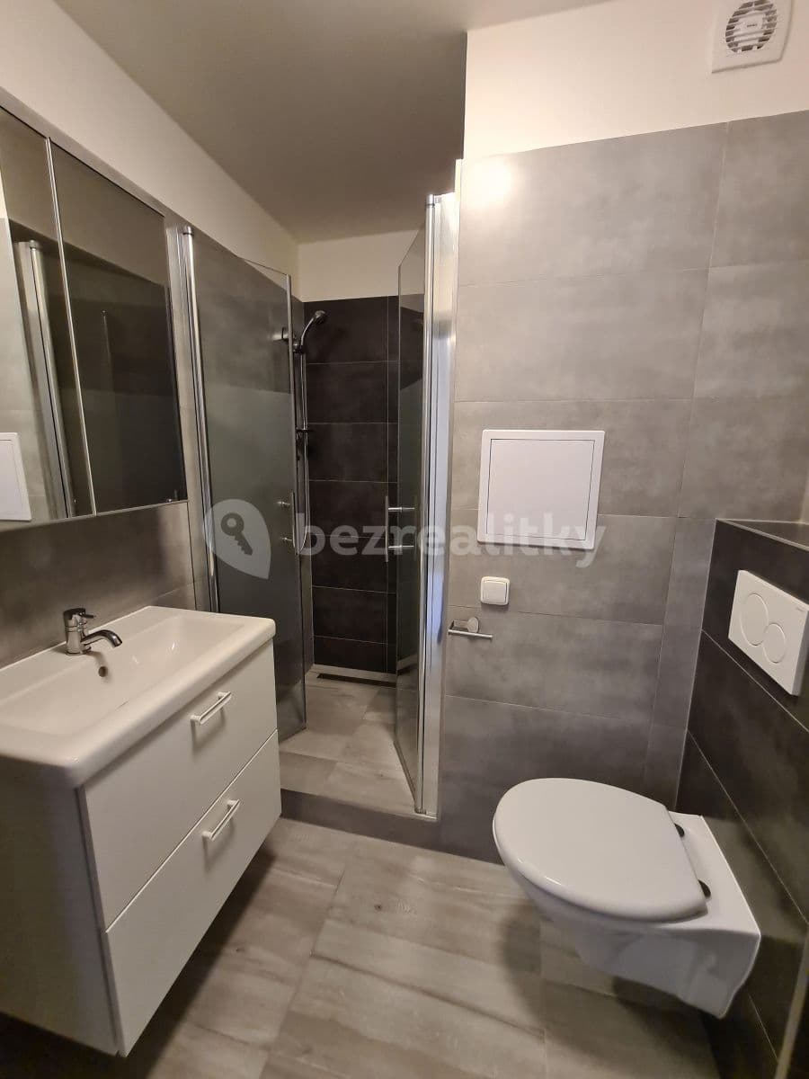Pronájem bytu 2+kk 42 m², Tenisová, Praha, Praha Pronájem bytu 2+kk 42 m², Tenisová, Praha, Praha