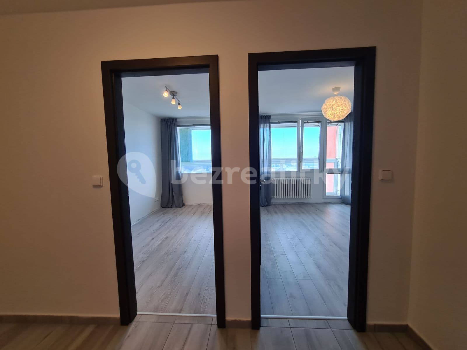 Pronájem bytu 2+kk 42 m², Tenisová, Praha, Praha Pronájem bytu 2+kk 42 m², Tenisová, Praha, Praha
