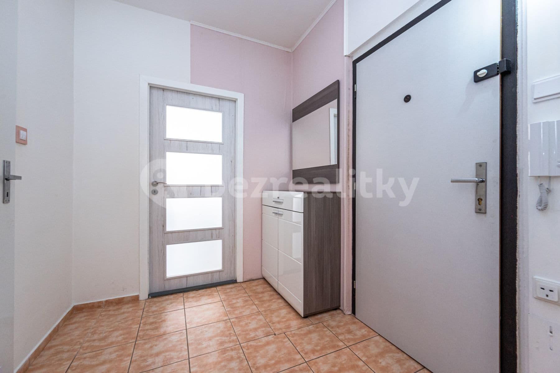 Pronájem bytu 2+kk 49 m², Brichtova, Praha, Praha Pronájem bytu 2+kk 49 m², Brichtova, Praha, Praha