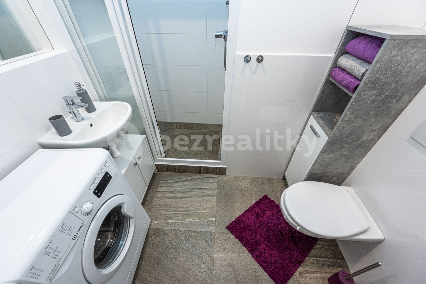Pronájem bytu 2+kk 49 m², Brichtova, Praha, Praha Pronájem bytu 2+kk 49 m², Brichtova, Praha, Praha