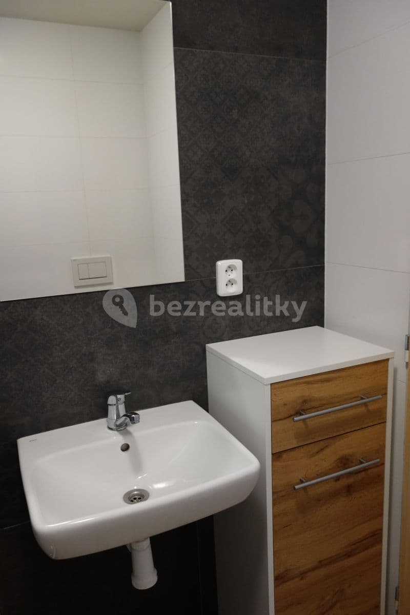 Pronájem bytu 2+kk 59 m², Hněvkovského, Brno, Jihomoravský kraj Pronájem bytu 2+kk 59 m², Hněvkovského, Brno, Jihomoravský kraj
