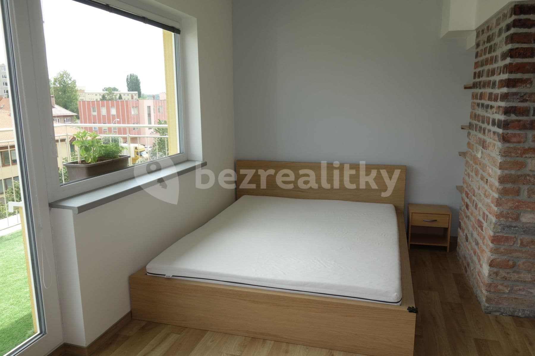 Pronájem bytu 2+kk 59 m², Hněvkovského, Brno, Jihomoravský kraj Pronájem bytu 2+kk 59 m², Hněvkovského, Brno, Jihomoravský kraj