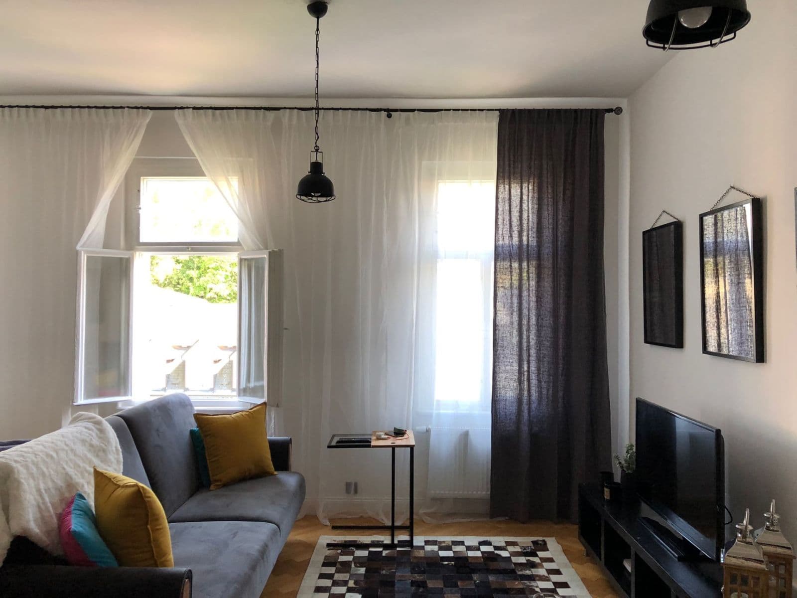 Pronájem bytu 1+kk 50 m², Sadová, Karlovy Vary, Karlovarský kraj Pronájem bytu 1+kk 50 m², Sadová, Karlovy Vary, Karlovarský kraj