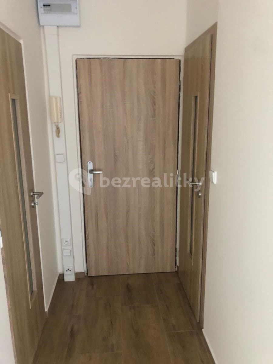 Pronájem bytu 2+1 67 m², Tolstého, Ústí nad Labem, Ústecký kraj Pronájem bytu 2+1 67 m², Tolstého, Ústí nad Labem, Ústecký kraj
