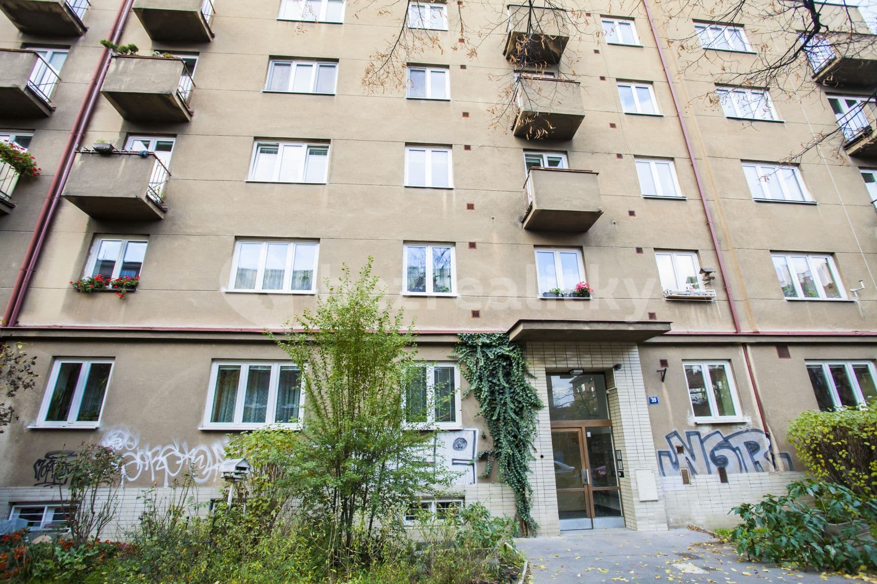 Pronájem bytu 2+kk 59 m², 28. pluku, Praha, Praha Pronájem bytu 2+kk 59 m², 28. pluku, Praha, Praha