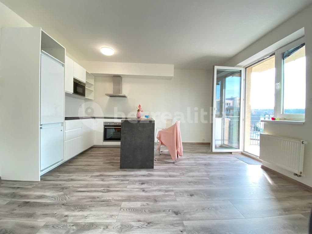 Pronájem bytu 1+kk 35 m², Bratislavská, Praha, Praha Pronájem bytu 1+kk 35 m², Bratislavská, Praha, Praha