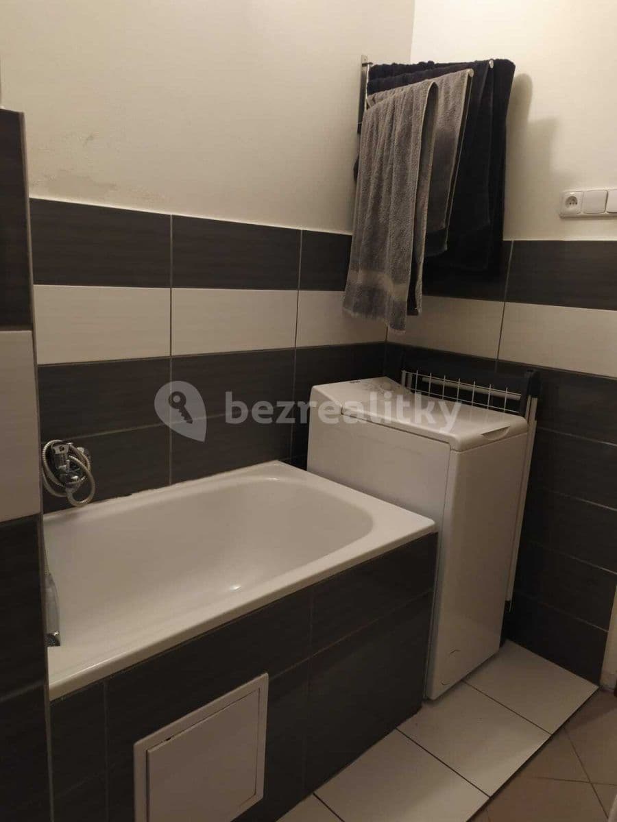 Pronájem bytu 1+1 30 m², Stará, Brno, Jihomoravský kraj Pronájem bytu 1+1 30 m², Stará, Brno, Jihomoravský kraj