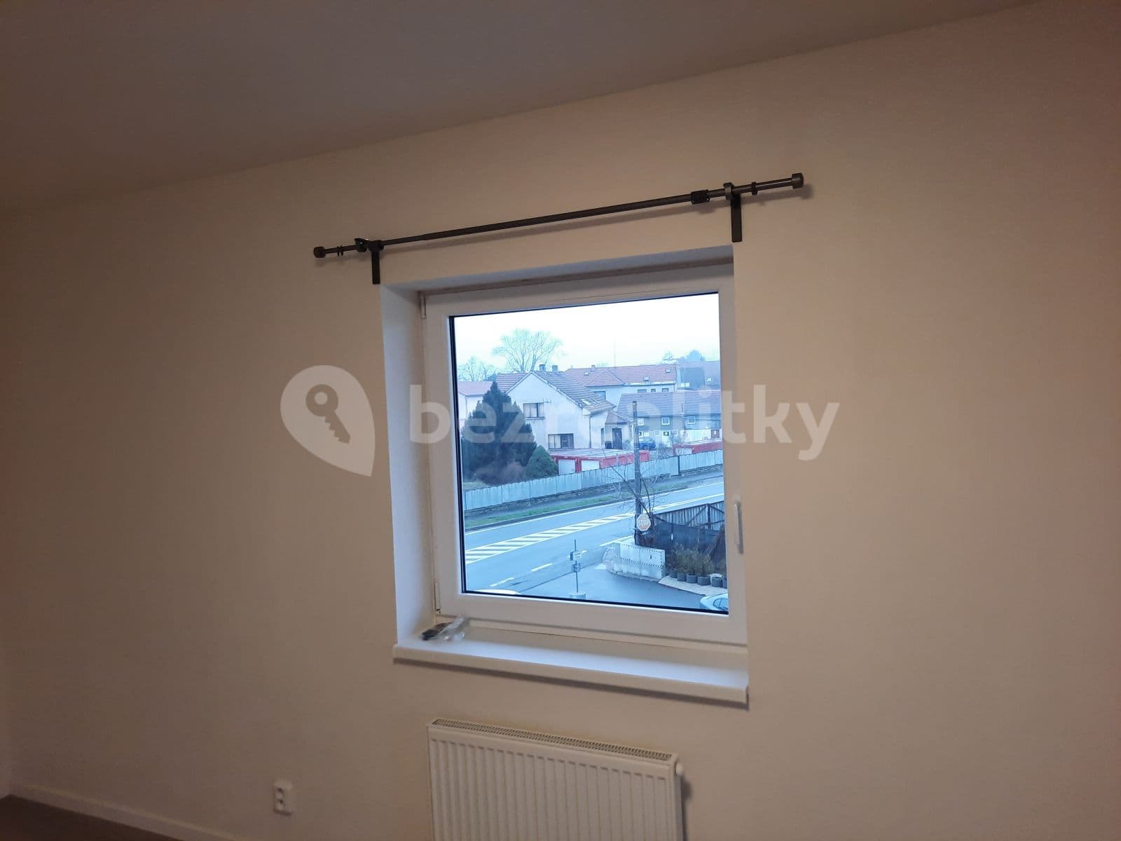 Pronájem bytu 2+kk 48 m², Československé armády, Hostivice, Středočeský kraj Pronájem bytu 2+kk 48 m², Československé armády, Hostivice, Středočeský kraj