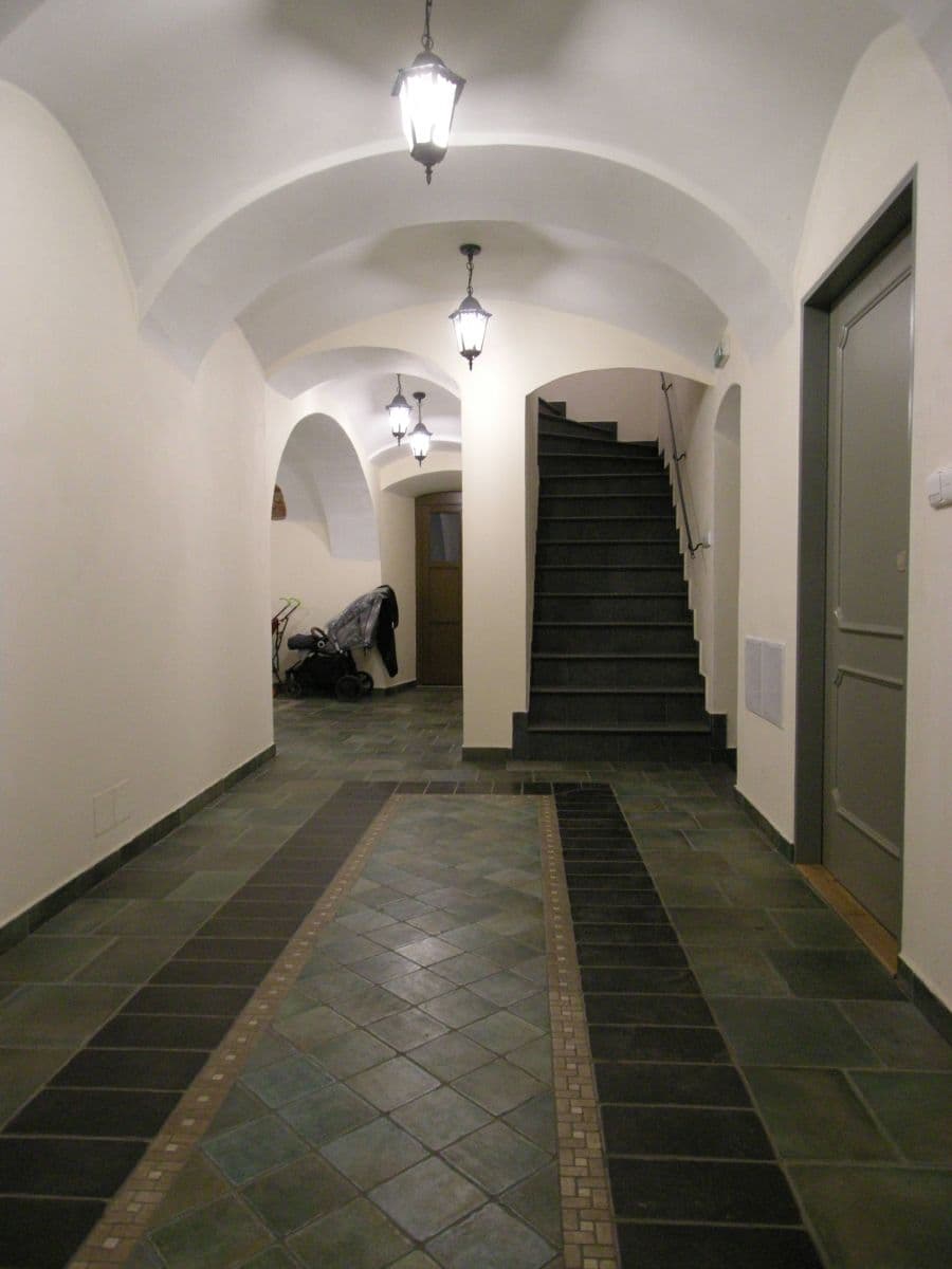 Pronájem bytu 2+kk 53 m², Lazebnická, Jihlava, Kraj Vysočina Pronájem bytu 2+kk 53 m², Lazebnická, Jihlava, Kraj Vysočina