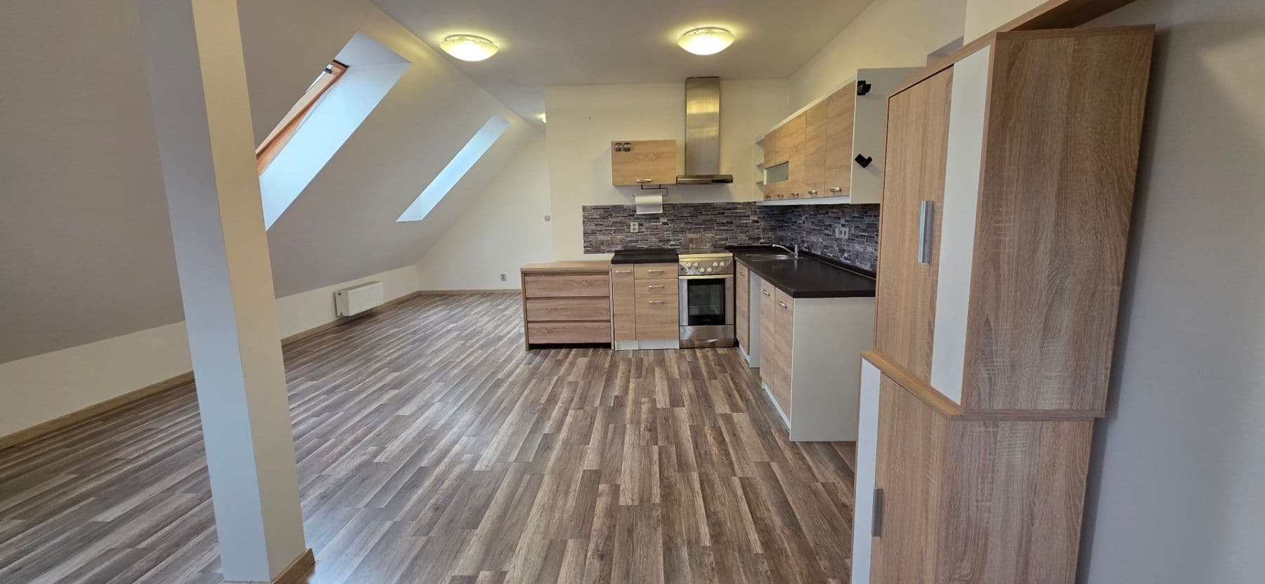 Pronájem bytu 3+kk 75 m², K Havlínu, Praha, Praha Pronájem bytu 3+kk 75 m², K Havlínu, Praha, Praha