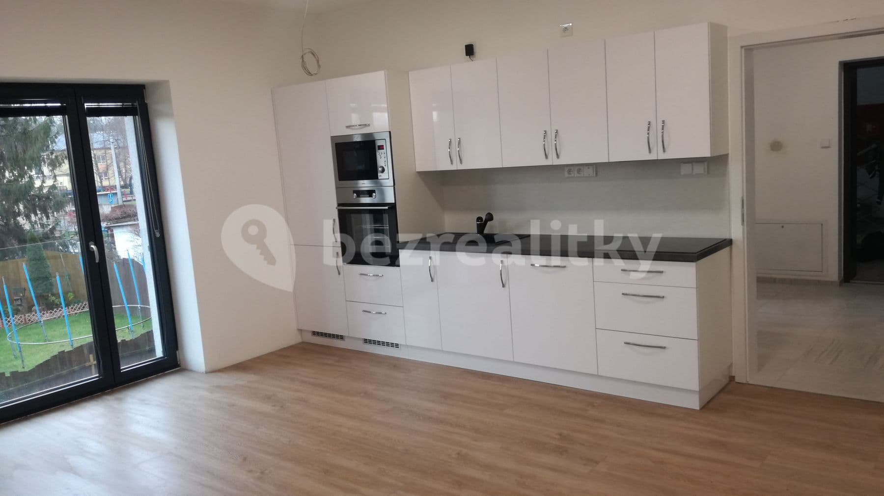 Pronájem bytu 1+kk 38 m², Halasova, Ostrava, Moravskoslezský kraj Pronájem bytu 1+kk 38 m², Halasova, Ostrava, Moravskoslezský kraj