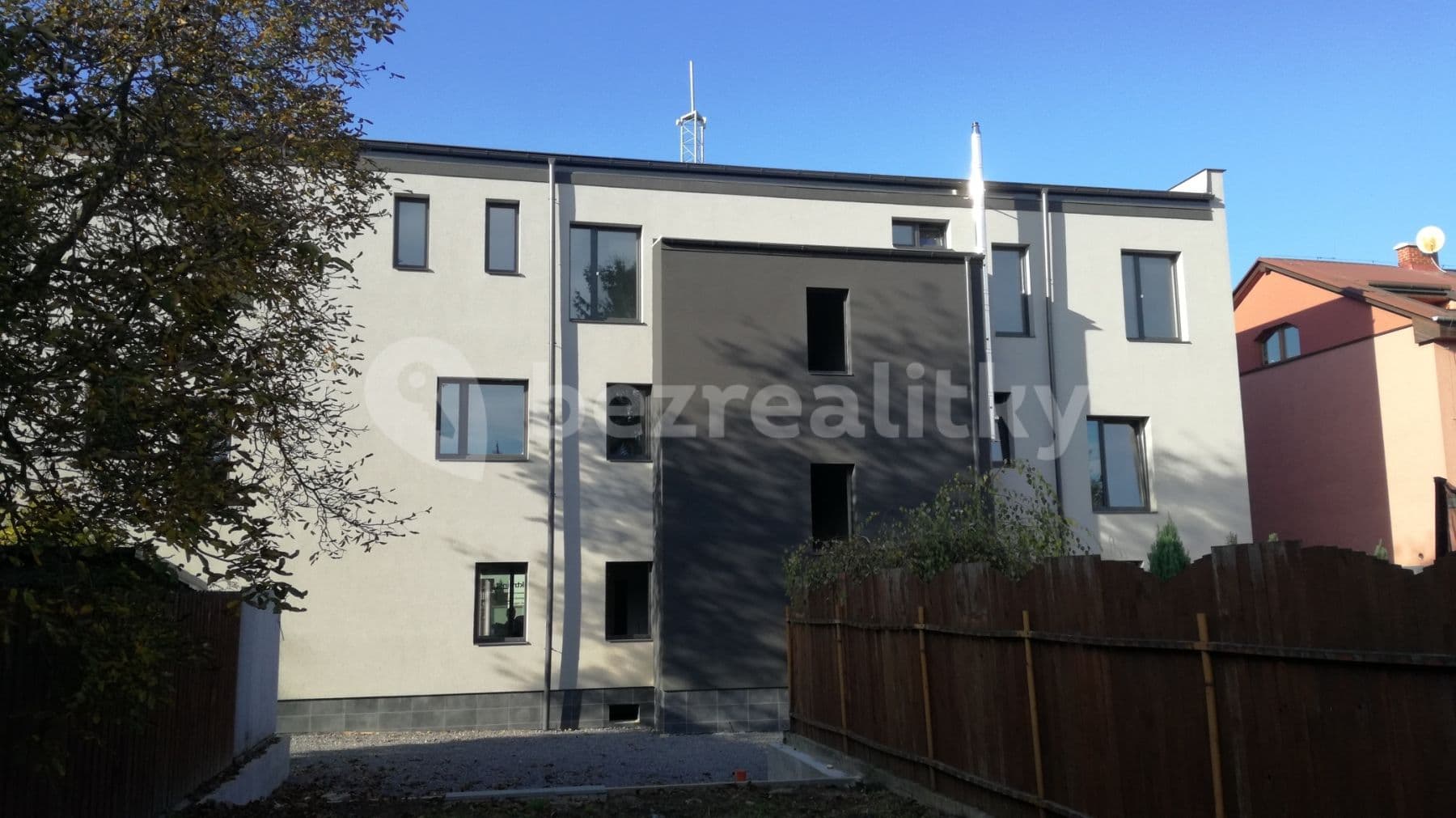 Pronájem bytu 1+kk 38 m², Halasova, Ostrava, Moravskoslezský kraj Pronájem bytu 1+kk 38 m², Halasova, Ostrava, Moravskoslezský kraj