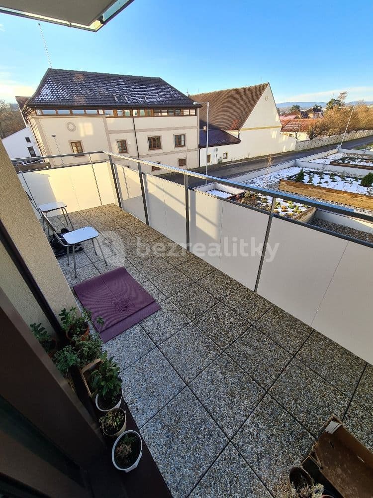 Pronájem bytu 2+kk 55 m², Na Zlaté stoce, České Budějovice, Jihočeský kraj Pronájem bytu 2+kk 55 m², Na Zlaté stoce, České Budějovice, Jihočeský kraj