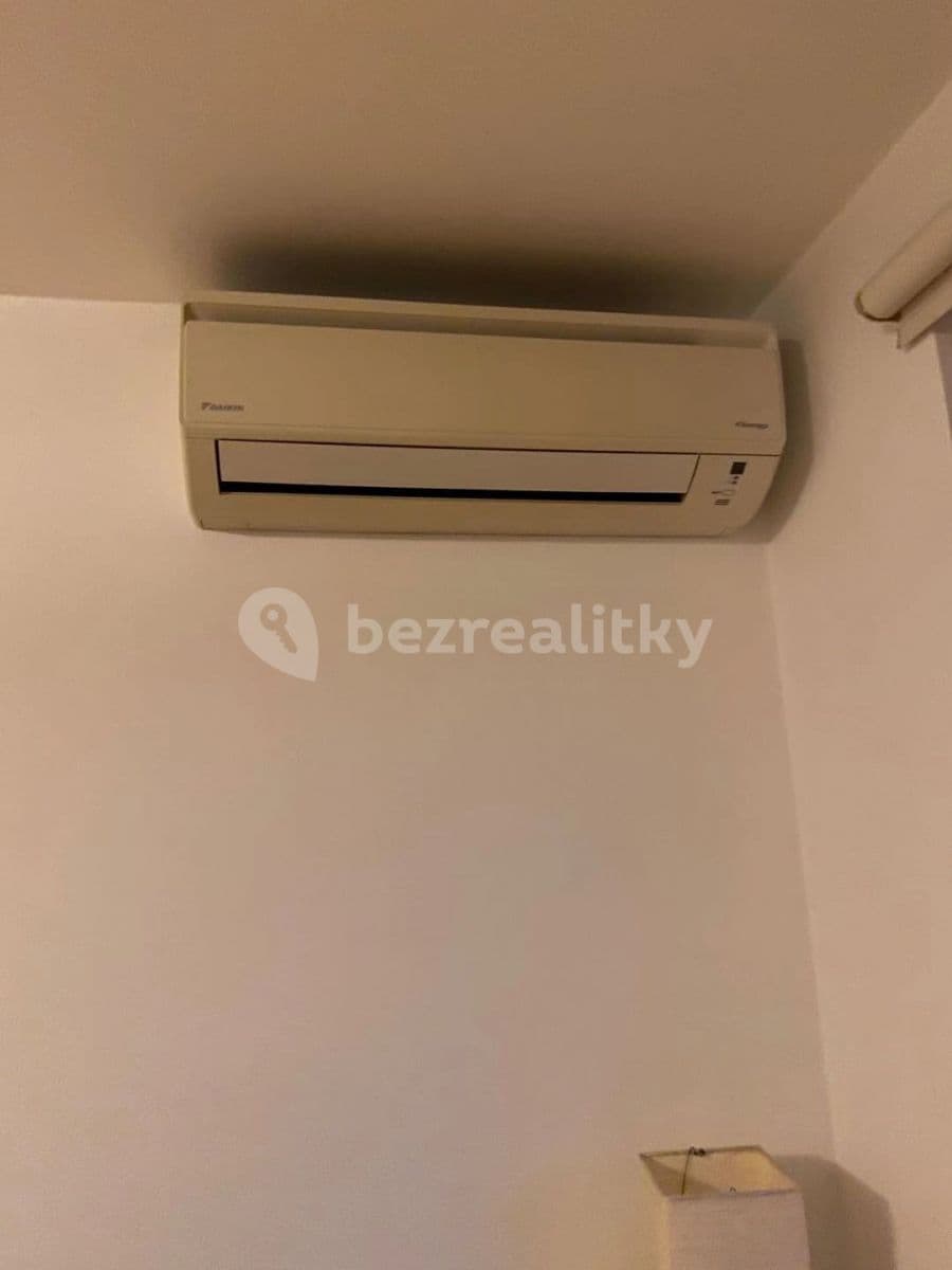 Pronájem bytu 2+kk 55 m², Kovanecká, Praha, Praha Pronájem bytu 2+kk 55 m², Kovanecká, Praha, Praha