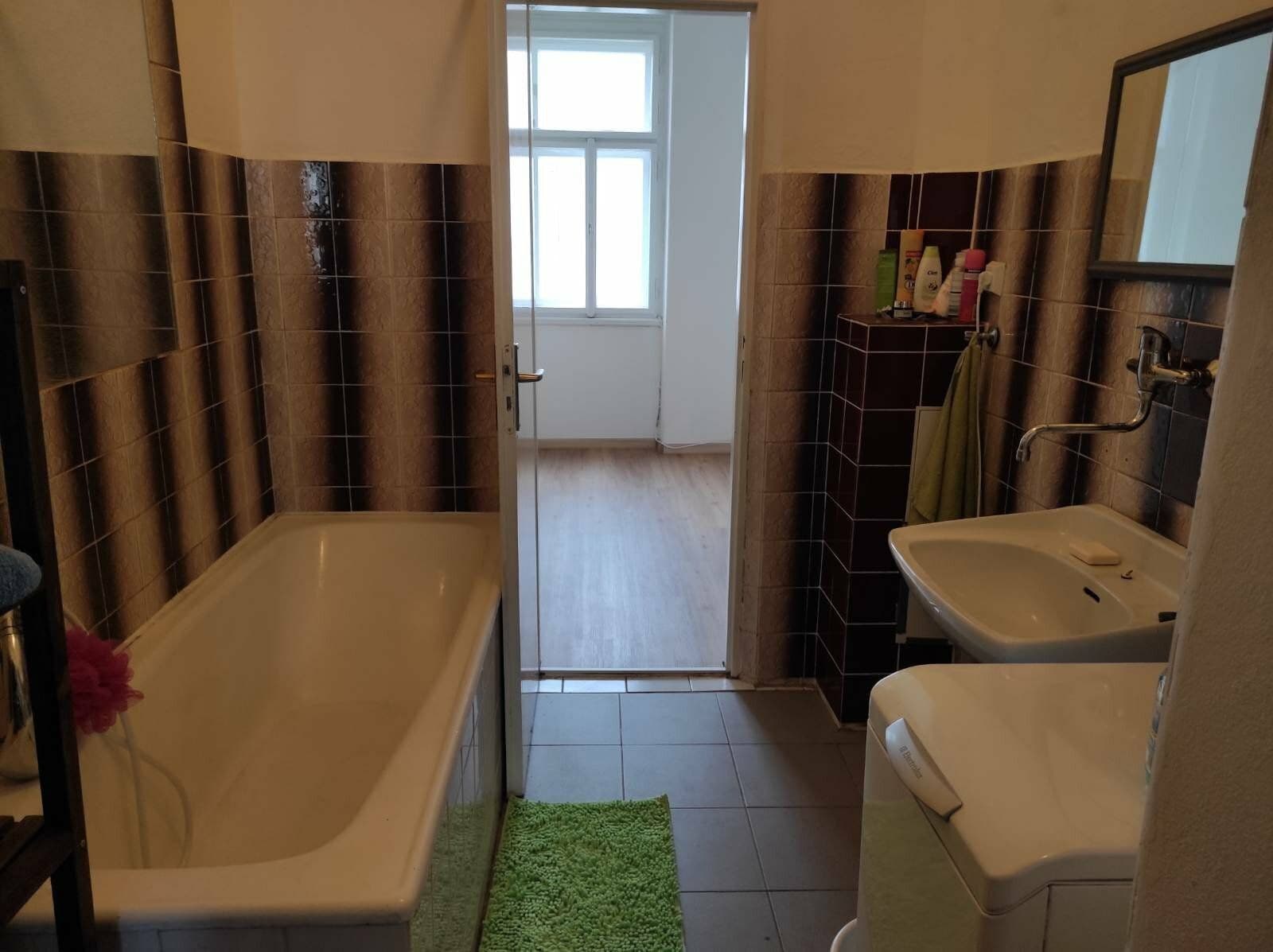 Pronájem bytu 3+kk 88 m², Ostromečská, Praha, Praha Pronájem bytu 3+kk 88 m², Ostromečská, Praha, Praha