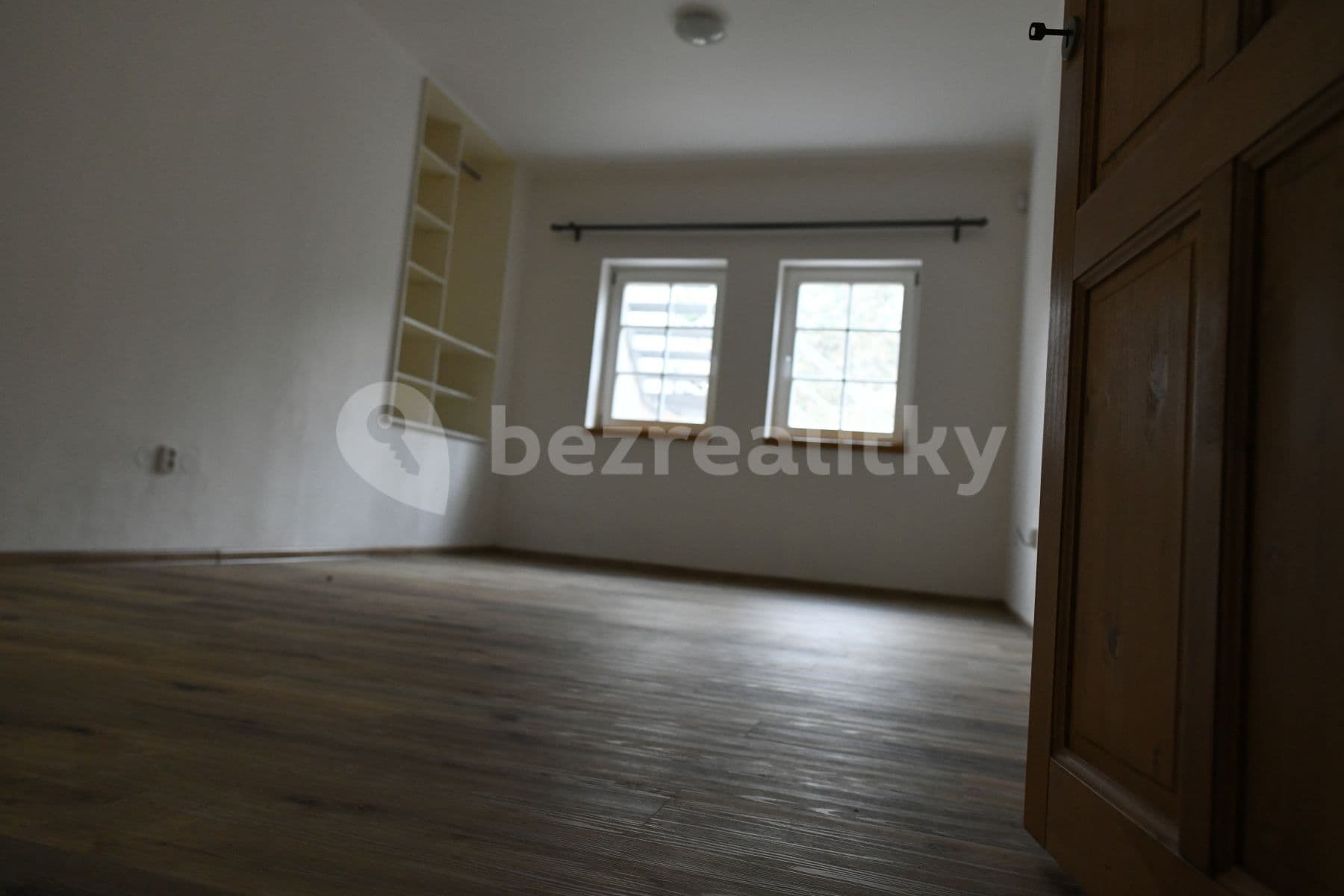 Pronájem bytu 3+kk 120 m², Ant. Škváry, Kladno, Středočeský kraj Pronájem bytu 3+kk 120 m², Ant. Škváry, Kladno, Středočeský kraj