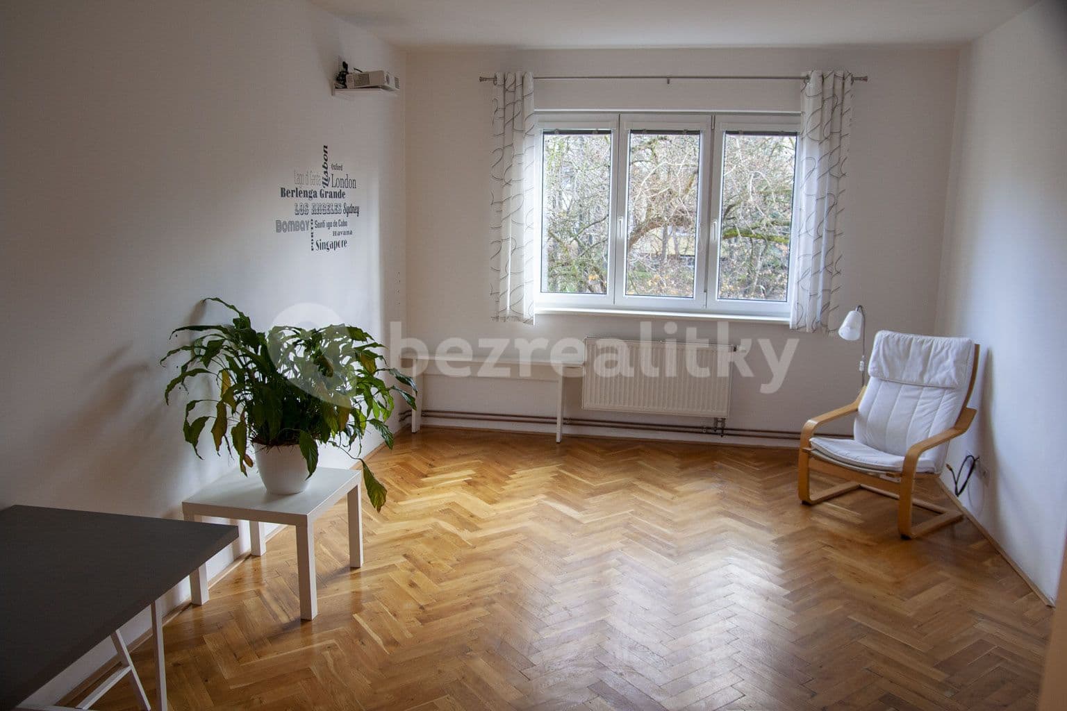 Pronájem bytu 2+kk 68 m², Jevanská, Praha, Praha Pronájem bytu 2+kk 68 m², Jevanská, Praha, Praha
