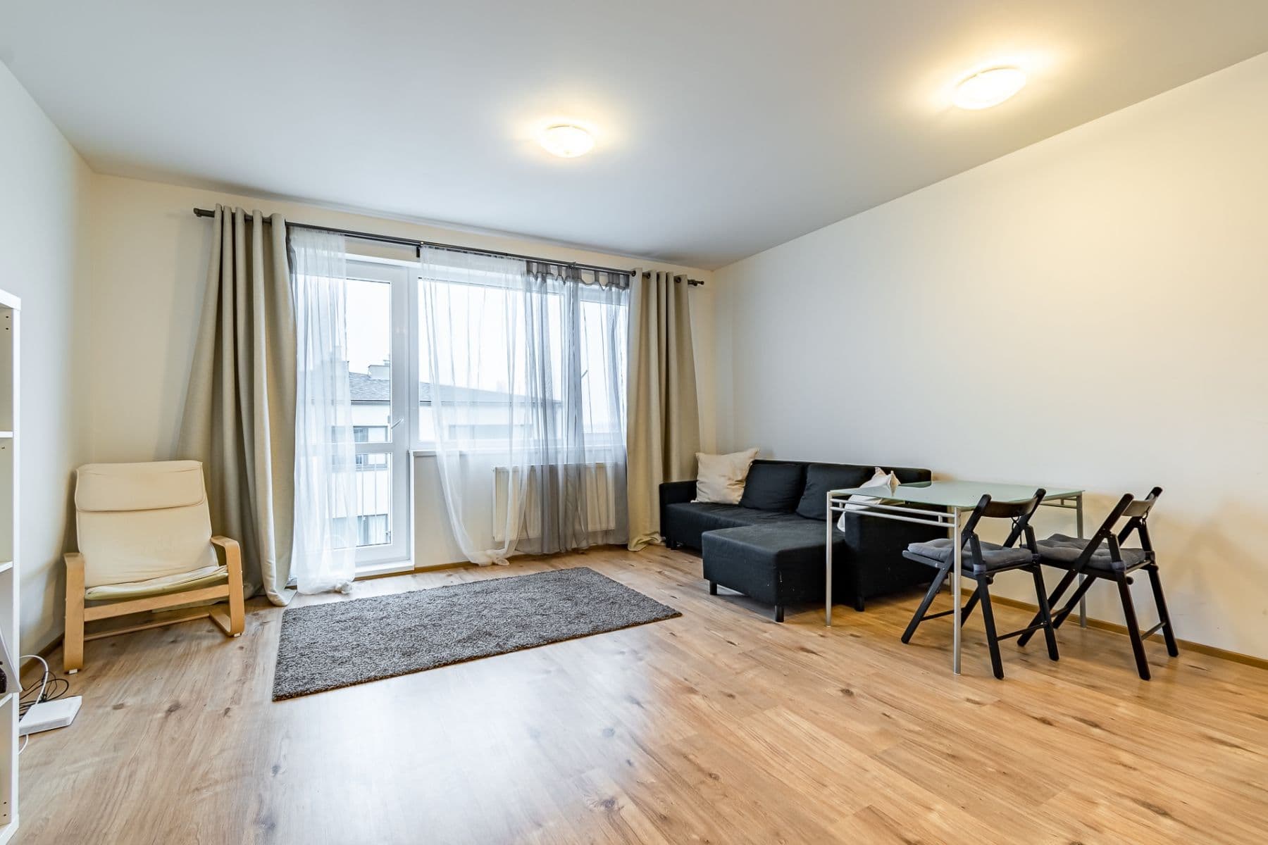 Pronájem bytu 2+kk 66 m², T. G. Masaryka, Horoměřice, Středočeský kraj Pronájem bytu 2+kk 66 m², T. G. Masaryka, Horoměřice, Středočeský kraj