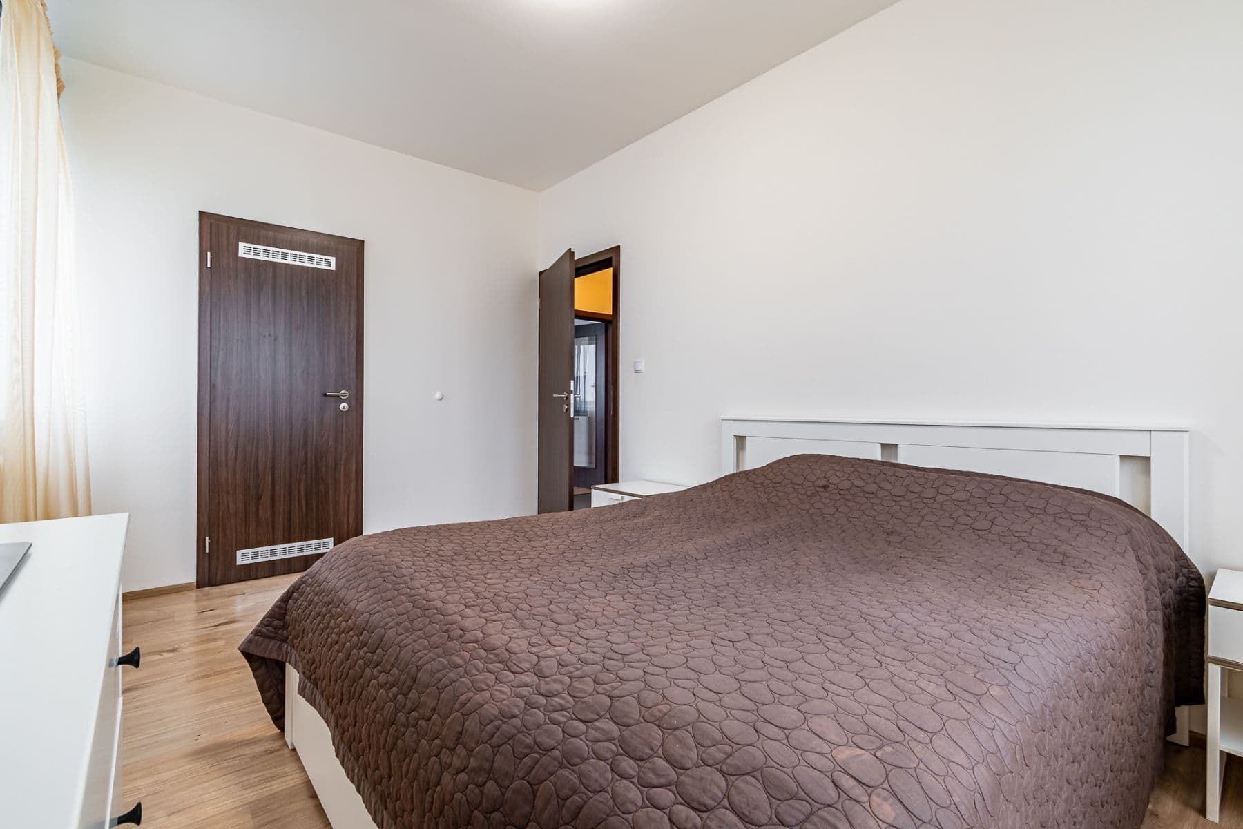 Pronájem bytu 2+kk 66 m², T. G. Masaryka, Horoměřice, Středočeský kraj Pronájem bytu 2+kk 66 m², T. G. Masaryka, Horoměřice, Středočeský kraj