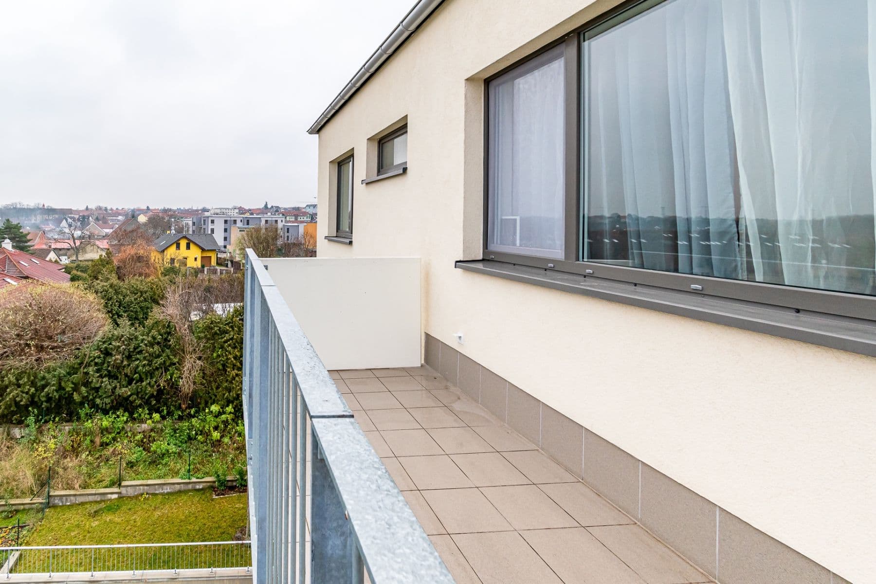 Pronájem bytu 2+kk 66 m², T. G. Masaryka, Horoměřice, Středočeský kraj Pronájem bytu 2+kk 66 m², T. G. Masaryka, Horoměřice, Středočeský kraj