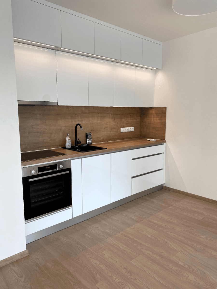 Pronájem bytu 1+kk 48 m², Křižíkova, Praha, Praha Pronájem bytu 1+kk 48 m², Křižíkova, Praha, Praha