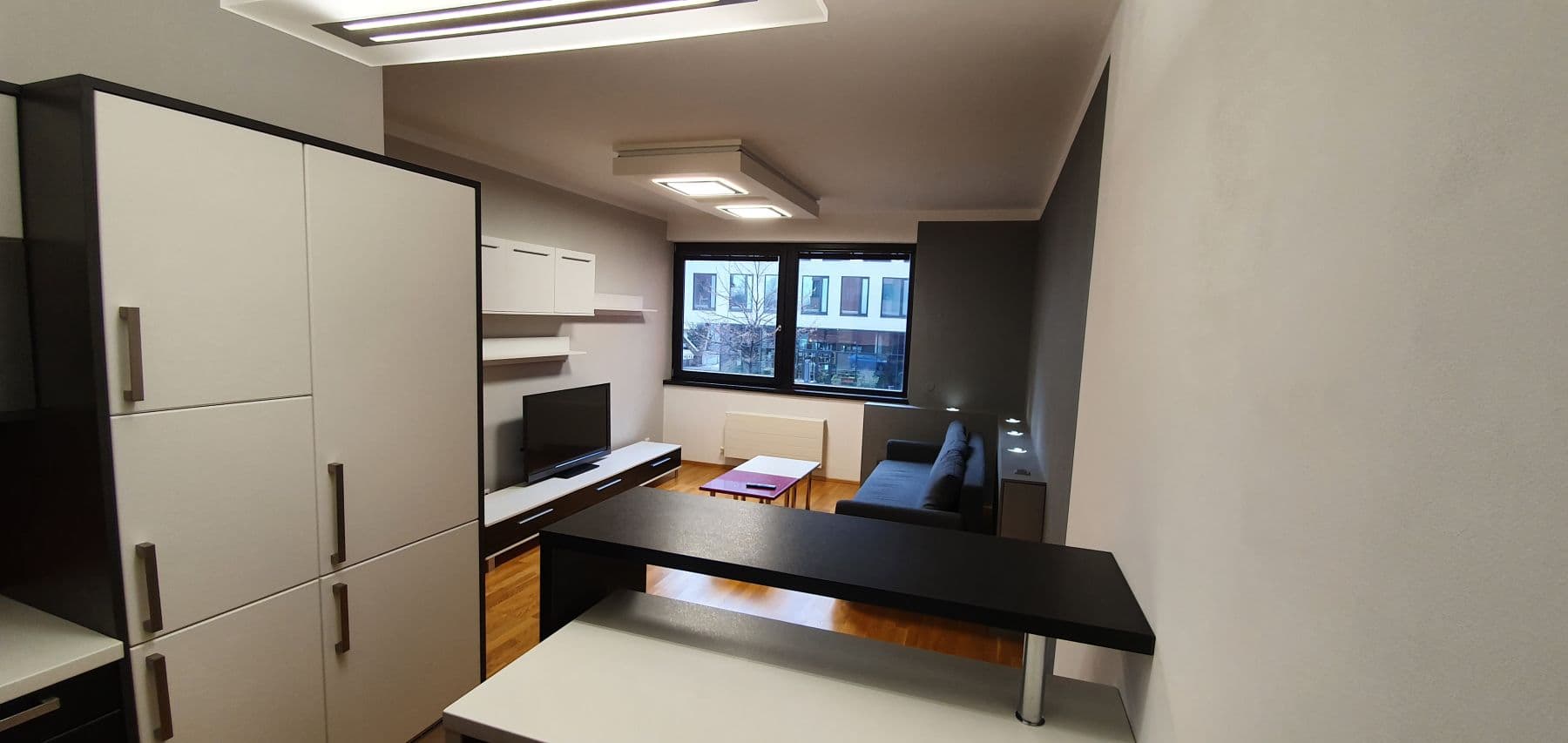 Pronájem bytu 2+kk 64 m², V Přístavu, Praha, Praha Pronájem bytu 2+kk 64 m², V Přístavu, Praha, Praha