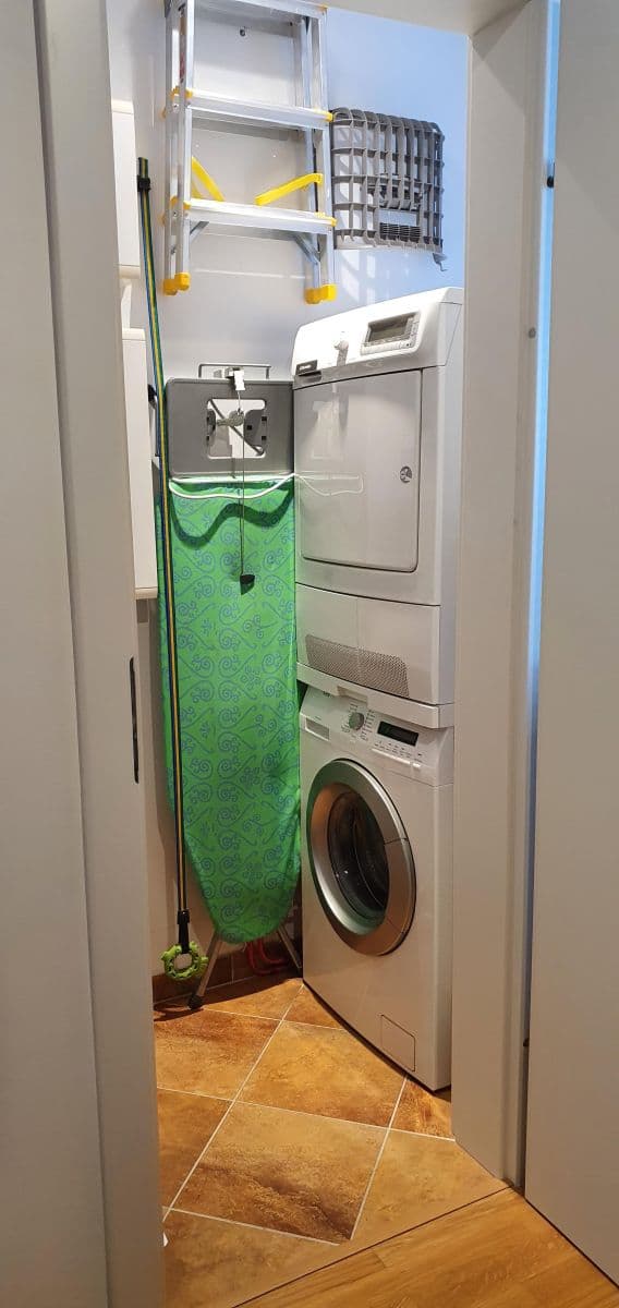 Pronájem bytu 2+kk 64 m², V Přístavu, Praha, Praha Pronájem bytu 2+kk 64 m², V Přístavu, Praha, Praha
