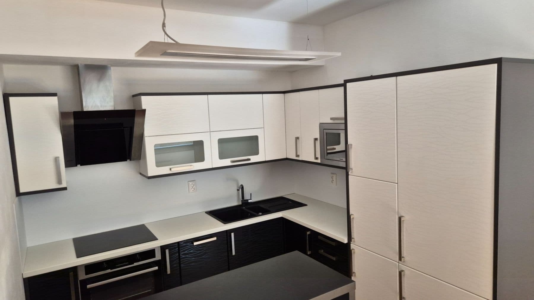 Pronájem bytu 2+kk 64 m², V Přístavu, Praha, Praha Pronájem bytu 2+kk 64 m², V Přístavu, Praha, Praha
