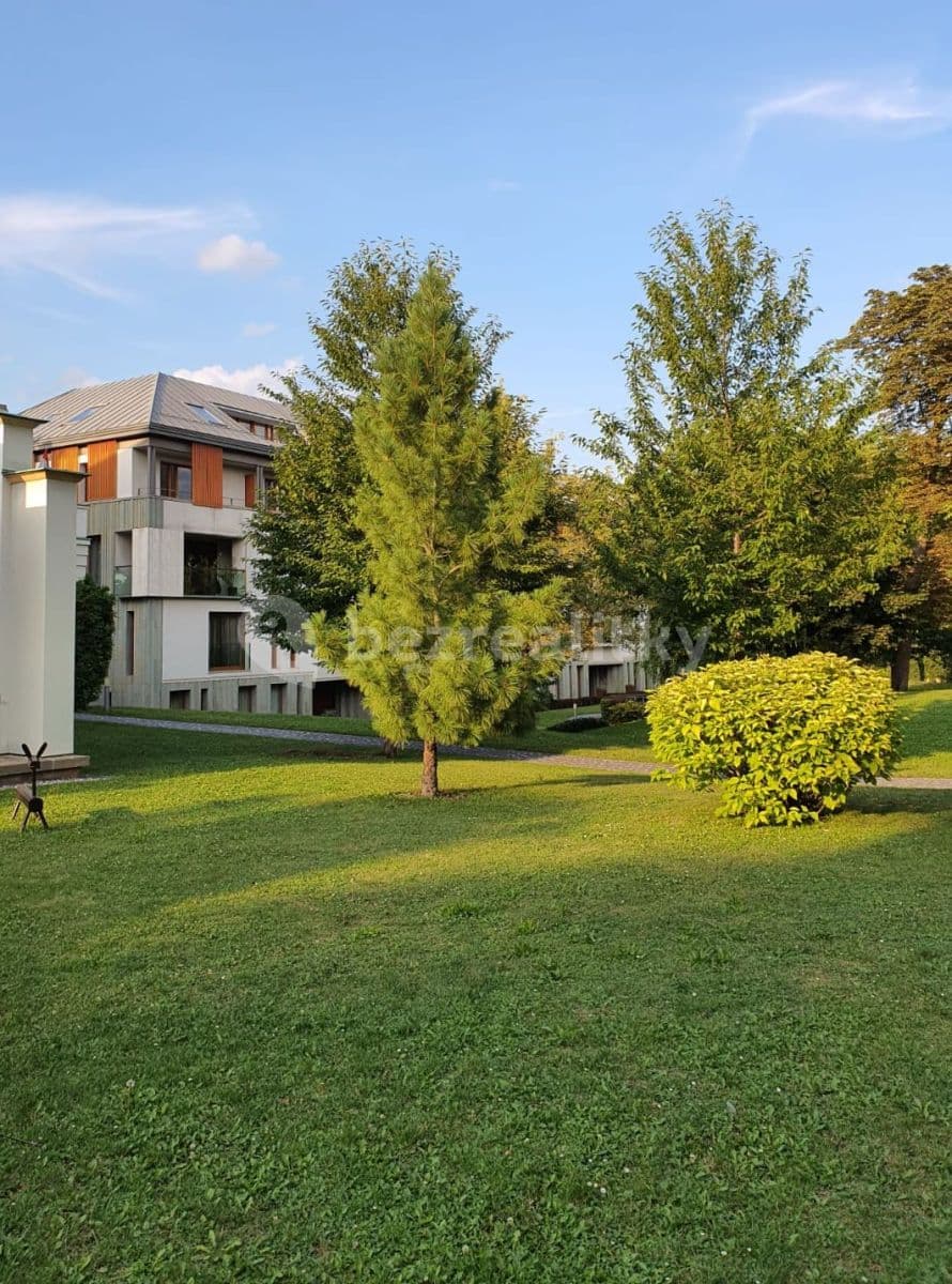 Pronájem bytu 2+kk 74 m², Pod Kaštany, Praha, Praha Pronájem bytu 2+kk 74 m², Pod Kaštany, Praha, Praha