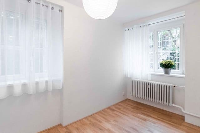 Pronájem bytu 1+kk 24 m², Kouřimská, Praha, Praha Pronájem bytu 1+kk 24 m², Kouřimská, Praha, Praha