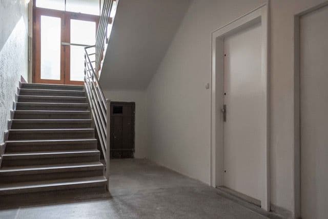 Pronájem bytu 1+kk 24 m², Kouřimská, Praha, Praha Pronájem bytu 1+kk 24 m², Kouřimská, Praha, Praha