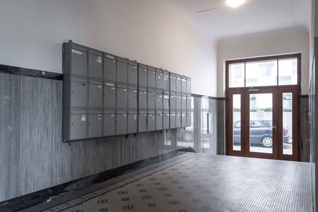 Pronájem bytu 1+kk 24 m², Kouřimská, Praha, Praha Pronájem bytu 1+kk 24 m², Kouřimská, Praha, Praha