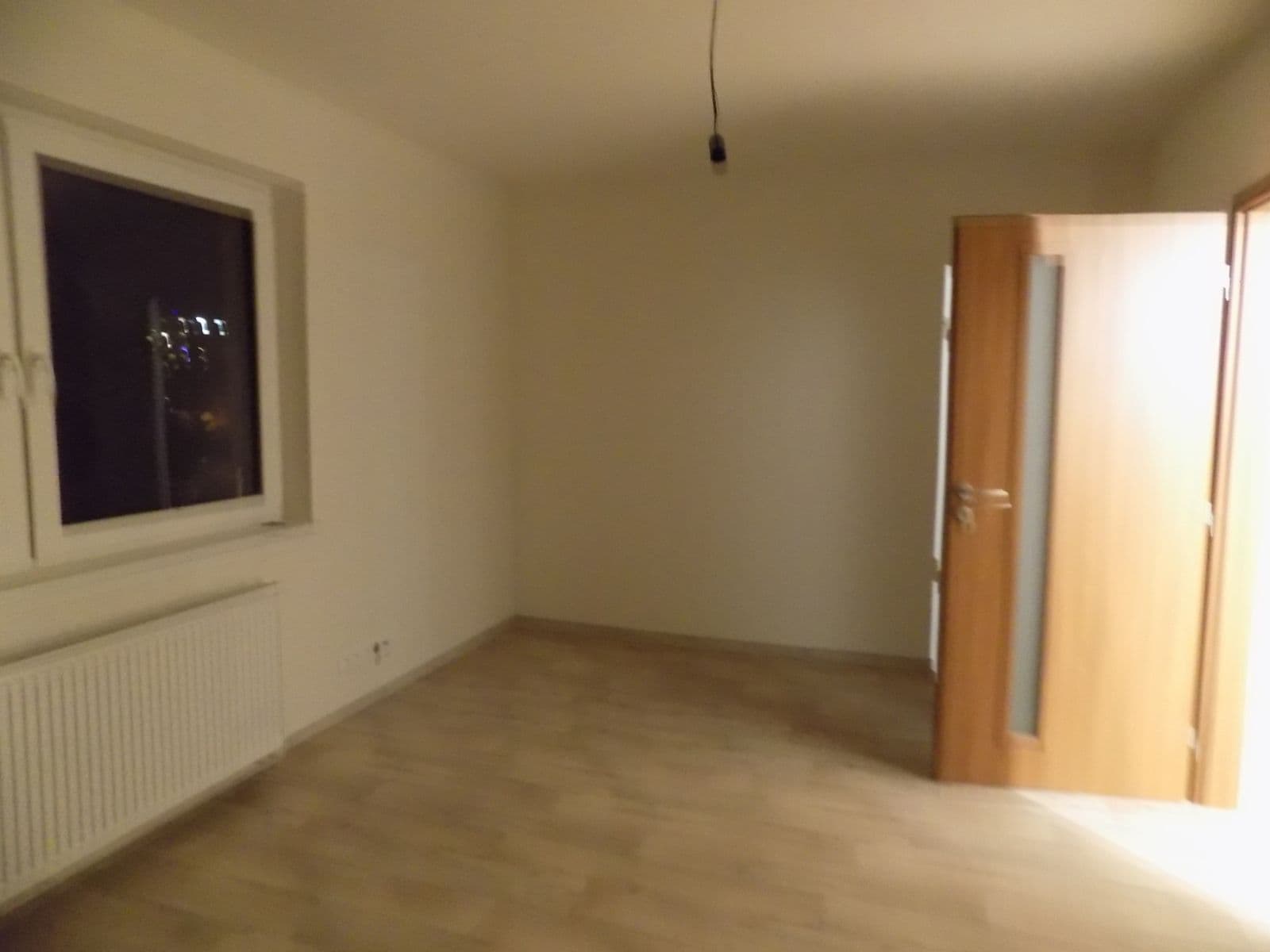 Pronájem bytu 3+1 90 m², Svatopluka Čecha, Čelákovice, Středočeský kraj Pronájem bytu 3+1 90 m², Svatopluka Čecha, Čelákovice, Středočeský kraj
