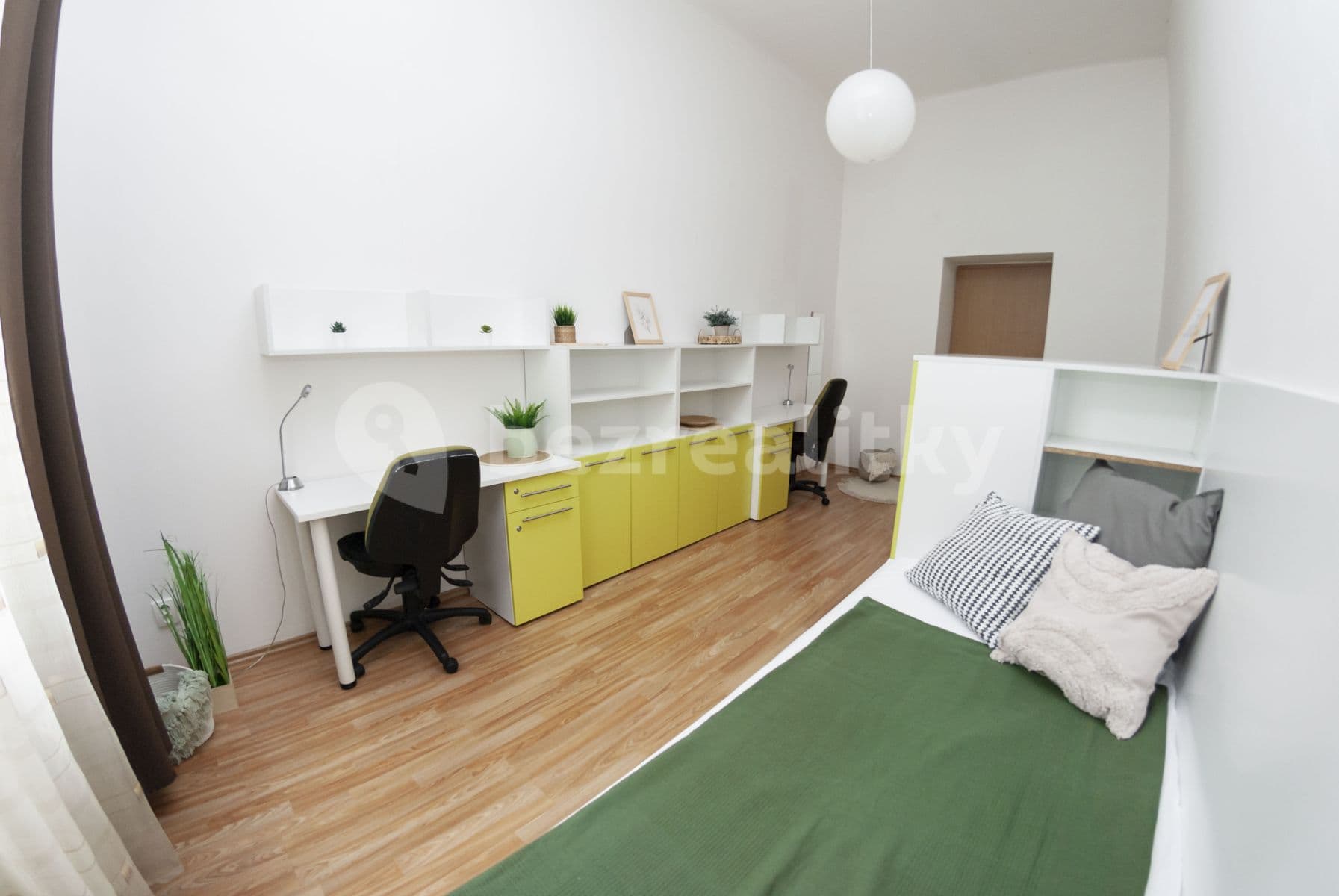 Pronájem bytu 3+1 55 m², Běhounská, Brno, Jihomoravský kraj Pronájem bytu 3+1 55 m², Běhounská, Brno, Jihomoravský kraj