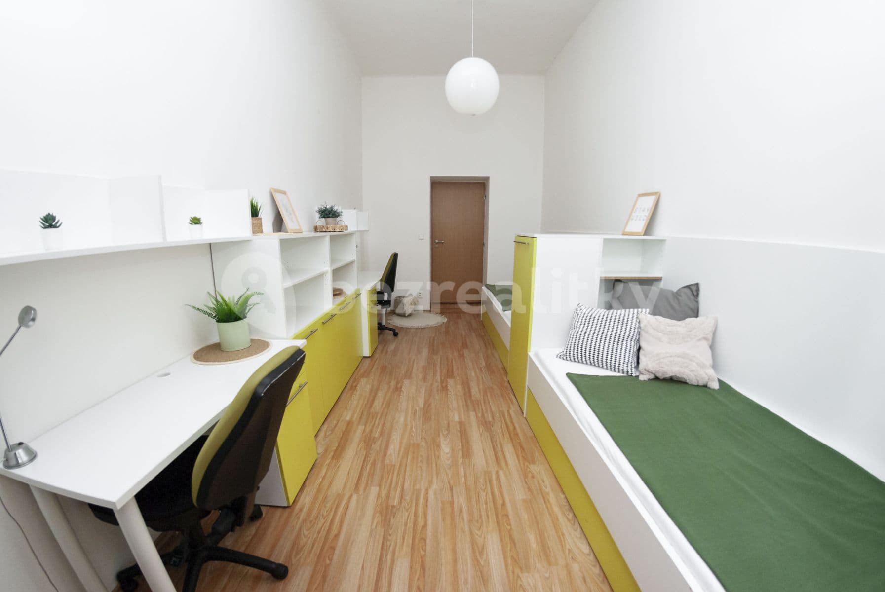 Pronájem bytu 3+1 55 m², Běhounská, Brno, Jihomoravský kraj Pronájem bytu 3+1 55 m², Běhounská, Brno, Jihomoravský kraj