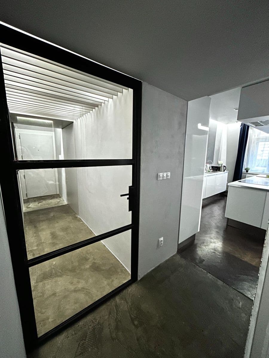 Pronájem bytu 2+kk 68 m², Schnirchova, Praha, Praha Pronájem bytu 2+kk 68 m², Schnirchova, Praha, Praha