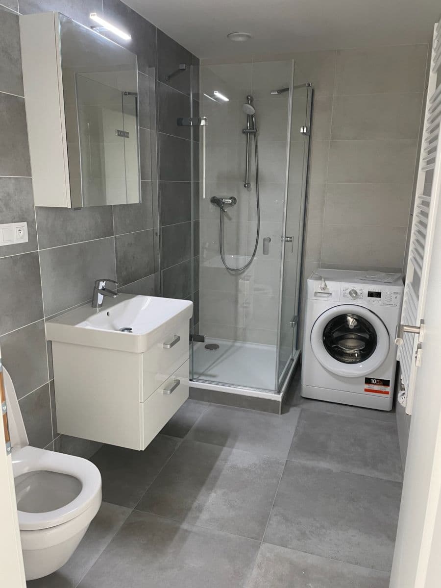 Pronájem bytu 1+kk 30 m², Křižíkova, Praha, Praha Pronájem bytu 1+kk 30 m², Křižíkova, Praha, Praha