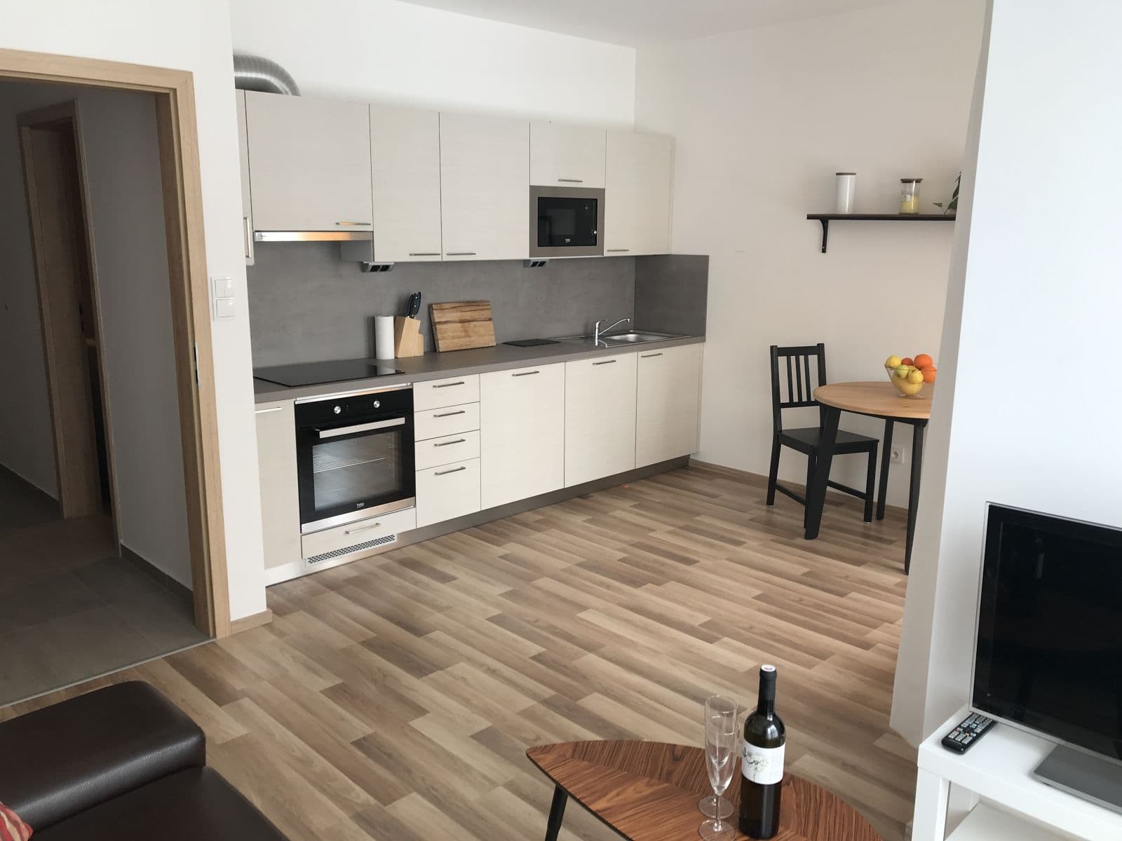 Pronájem bytu 2+kk 48 m², Ke Kříži, Praha, Praha Pronájem bytu 2+kk 48 m², Ke Kříži, Praha, Praha