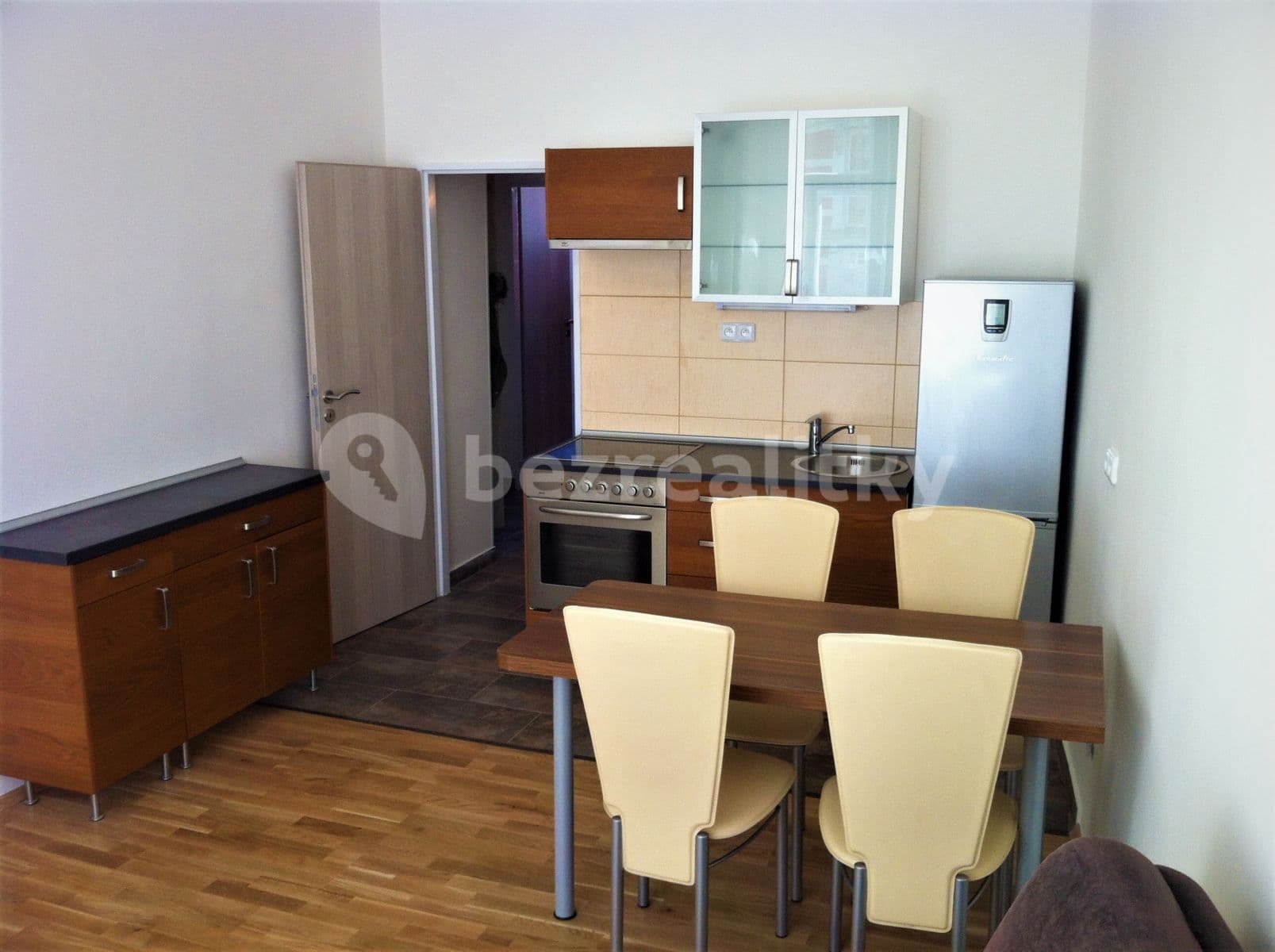 Pronájem bytu 2+kk 38 m², Slezská, Praha, Praha Pronájem bytu 2+kk 38 m², Slezská, Praha, Praha