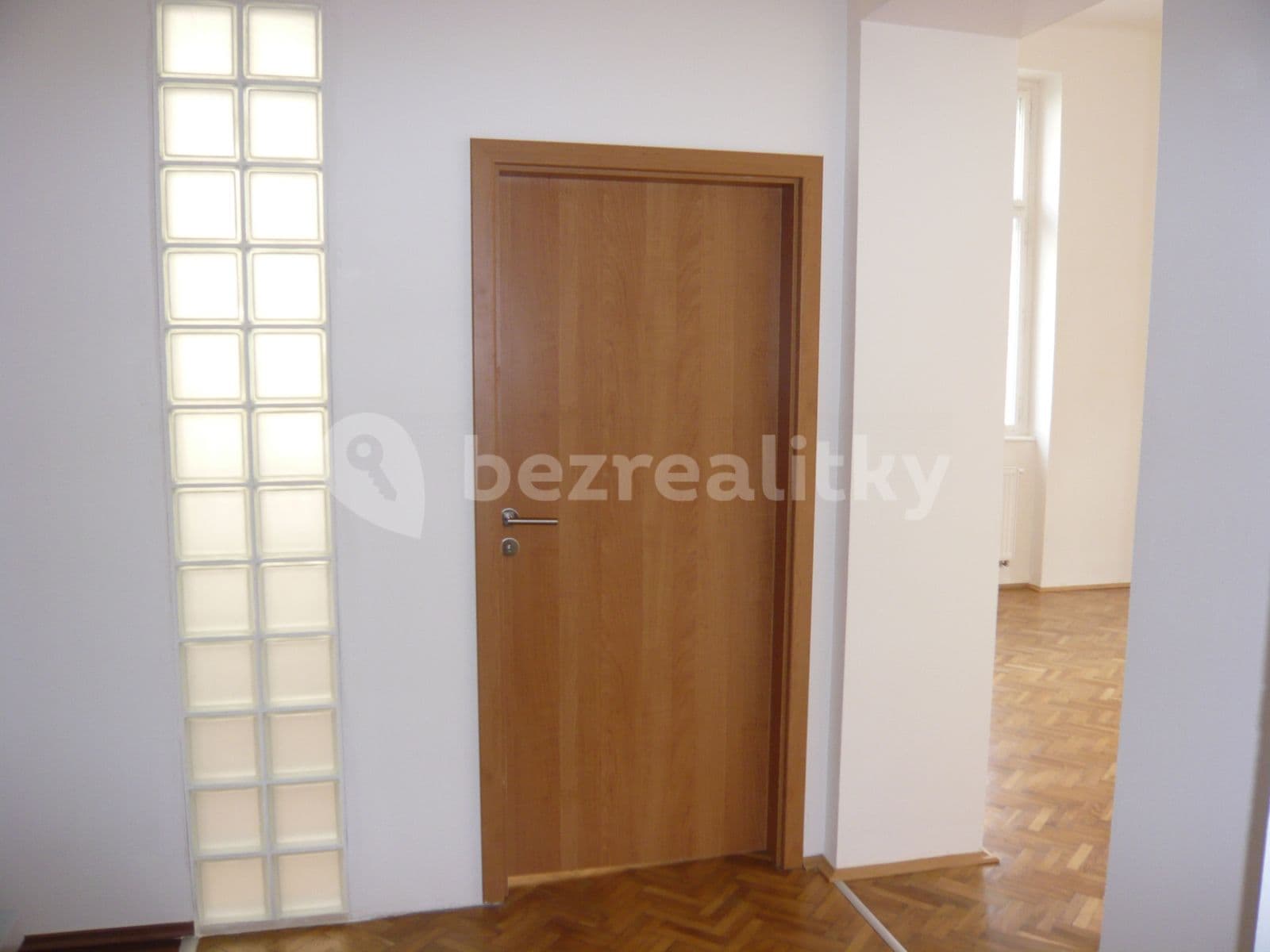 Pronájem bytu 2+1 70 m², Lucemburská, Praha, Praha Pronájem bytu 2+1 70 m², Lucemburská, Praha, Praha