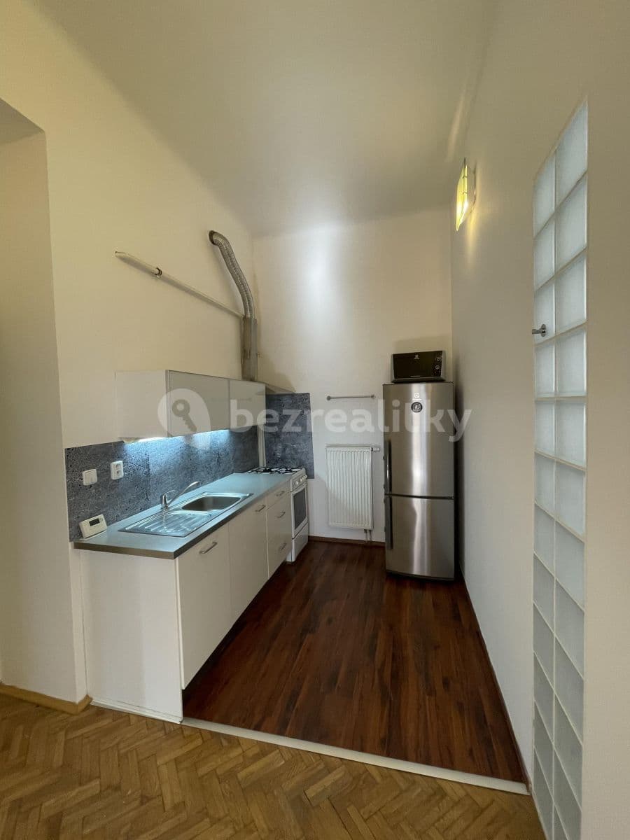 Pronájem bytu 2+1 70 m², Lucemburská, Praha, Praha Pronájem bytu 2+1 70 m², Lucemburská, Praha, Praha