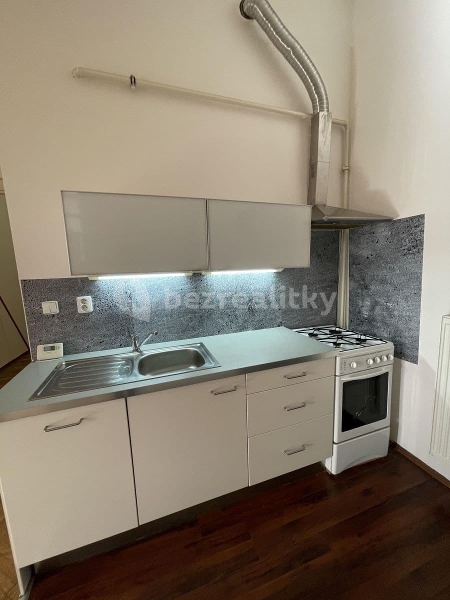 Pronájem bytu 2+1 70 m², Lucemburská, Praha, Praha Pronájem bytu 2+1 70 m², Lucemburská, Praha, Praha