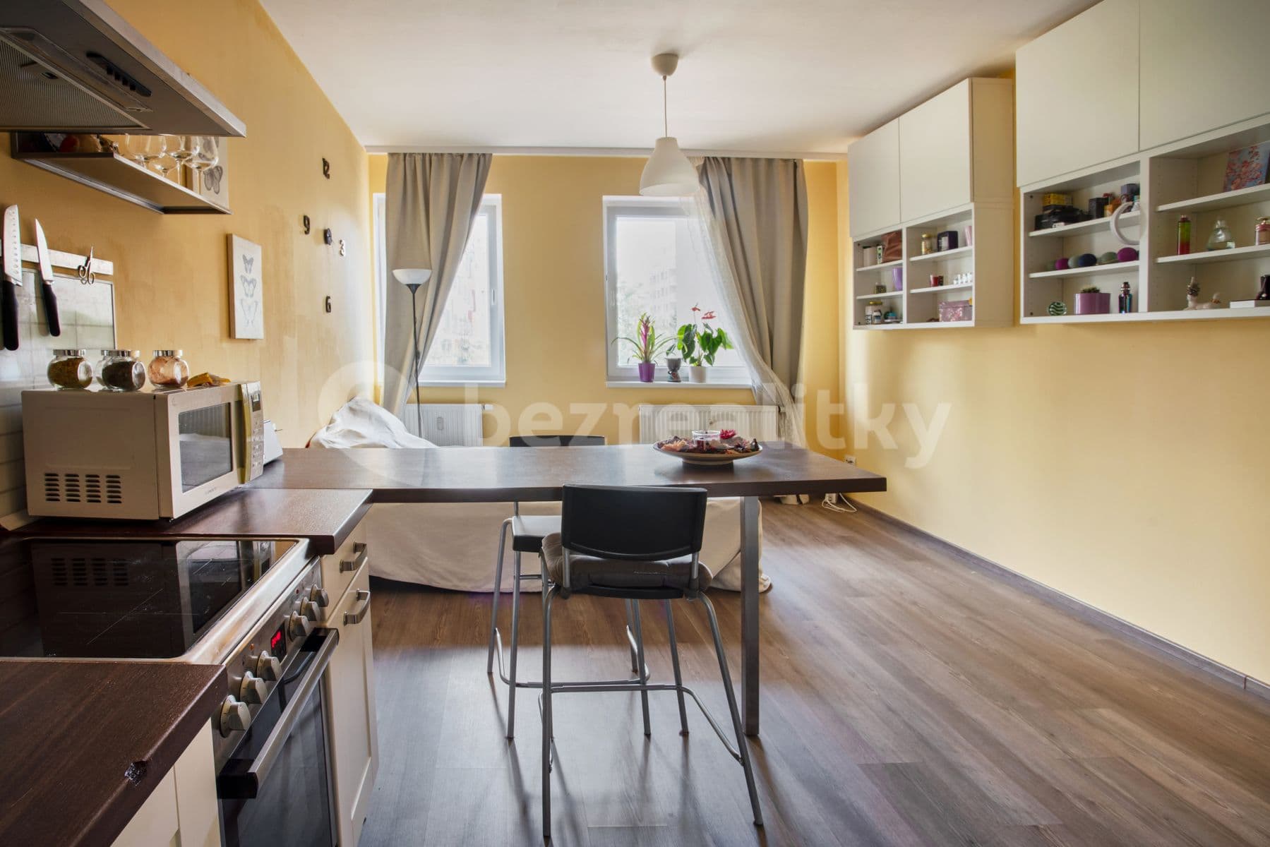 Pronájem bytu 1+kk 28 m², Zakšínská, Praha, Praha Pronájem bytu 1+kk 28 m², Zakšínská, Praha, Praha