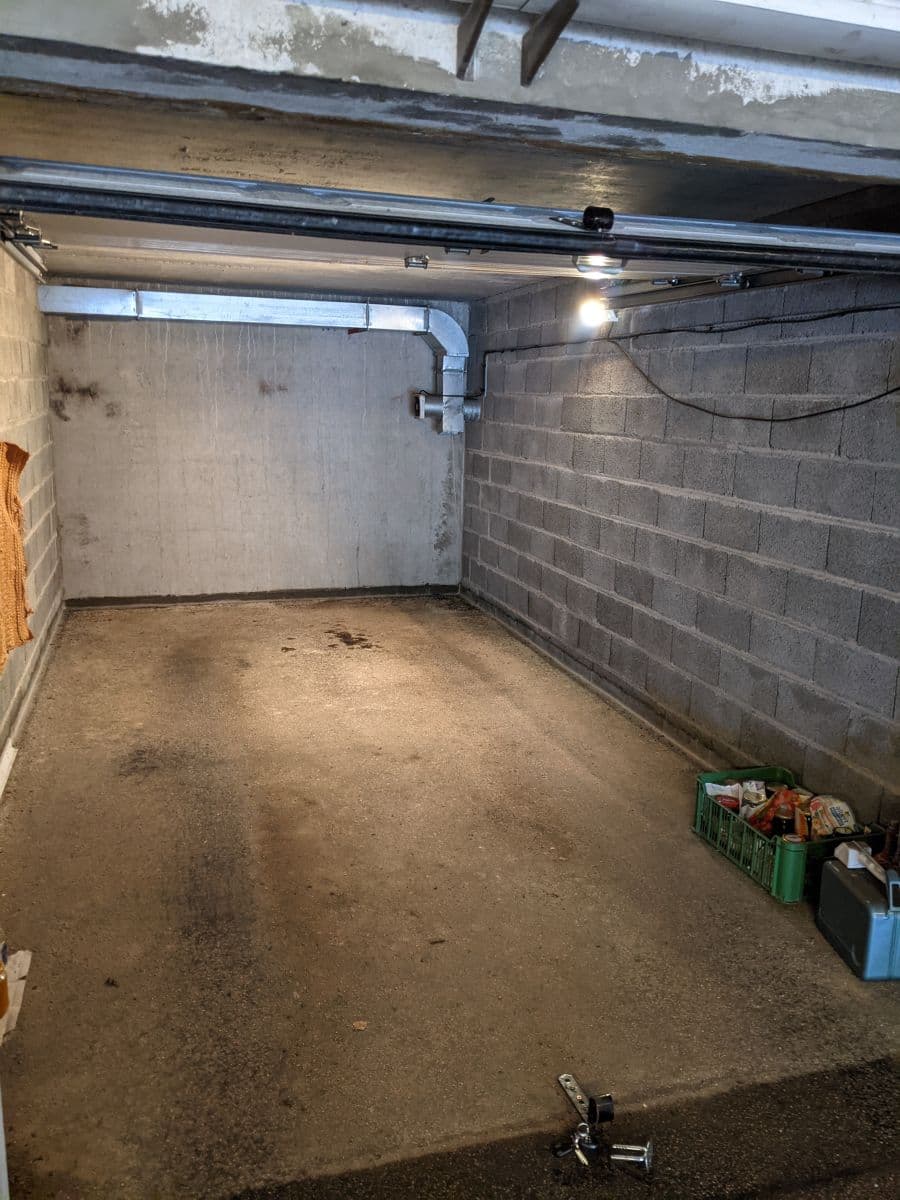 Pronájem garáže 17 m², Popelákova, Brno, Jihomoravský kraj Pronájem garáže 17 m², Popelákova, Brno, Jihomoravský kraj