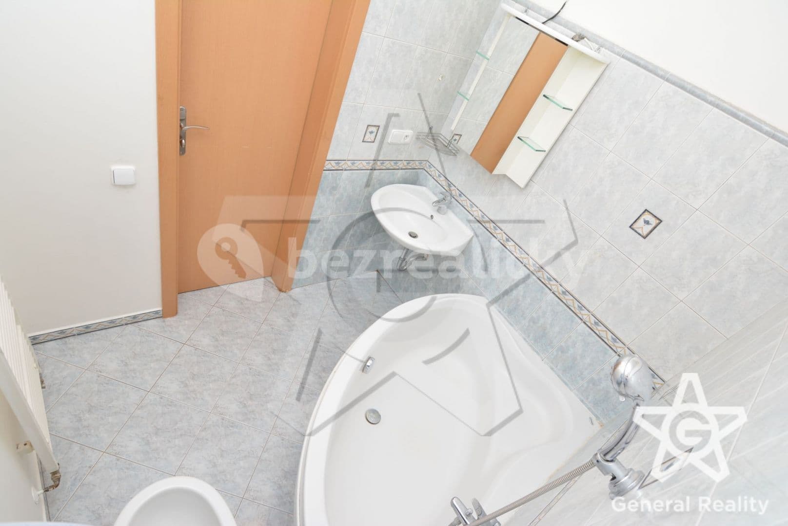 Pronájem bytu 3+kk 60 m², Antonína Bečváře, Brandýs nad Labem-Stará Boleslav, Středočeský kraj Pronájem bytu 3+kk 60 m², Antonína Bečváře, Brandýs nad Labem-Stará Boleslav, Středočeský kraj